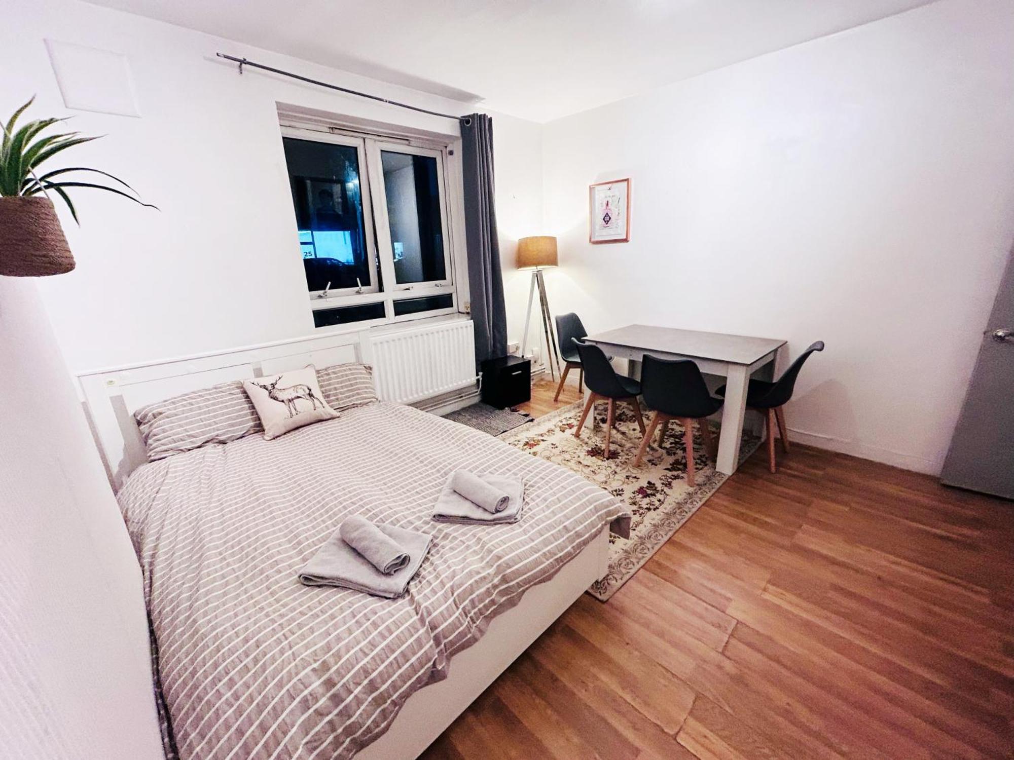 Spacious Flat With 2 To 3 Bedrooms In Central Londres Exterior foto